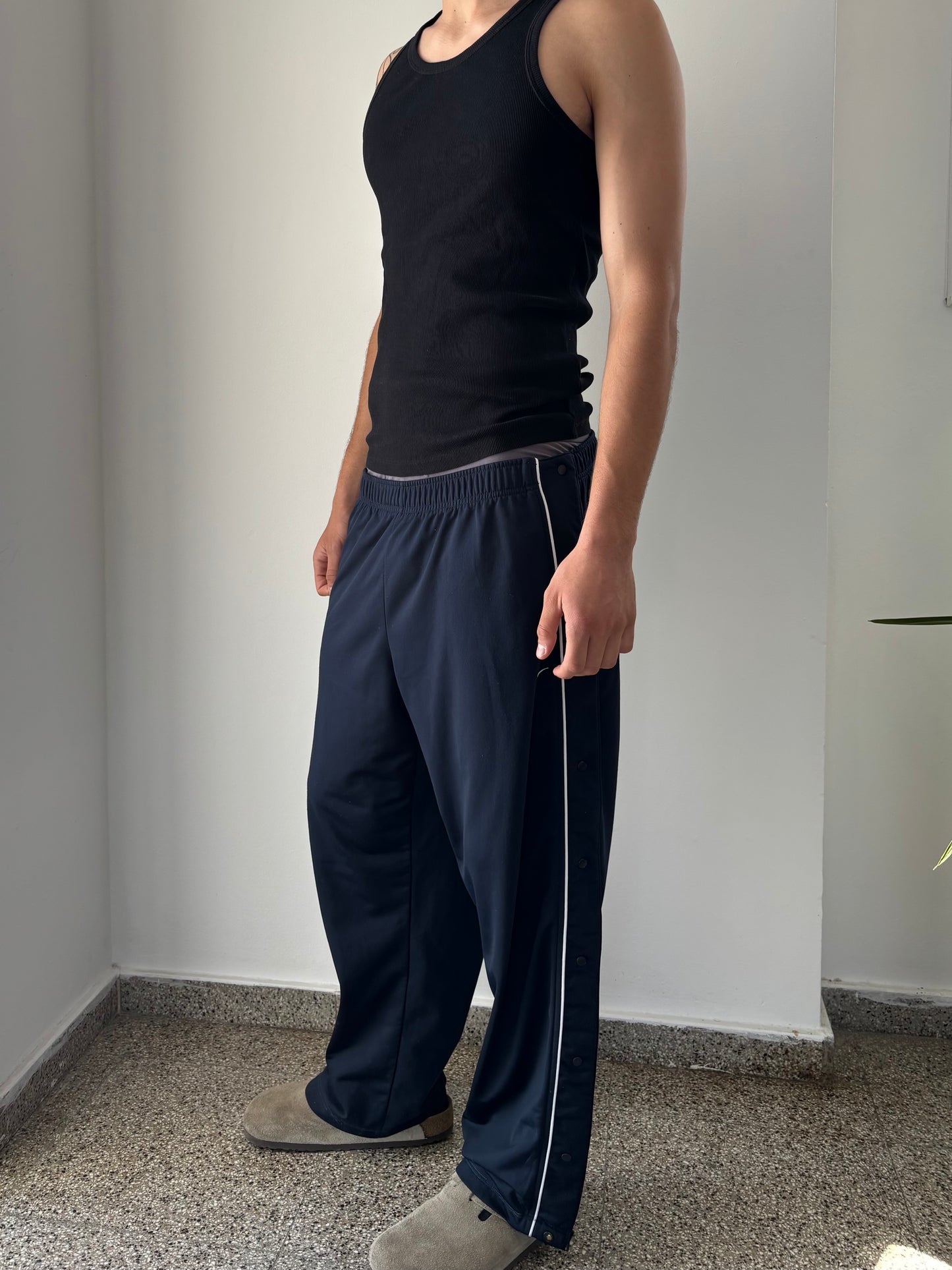 Vintage Nike snap button sweatpants
