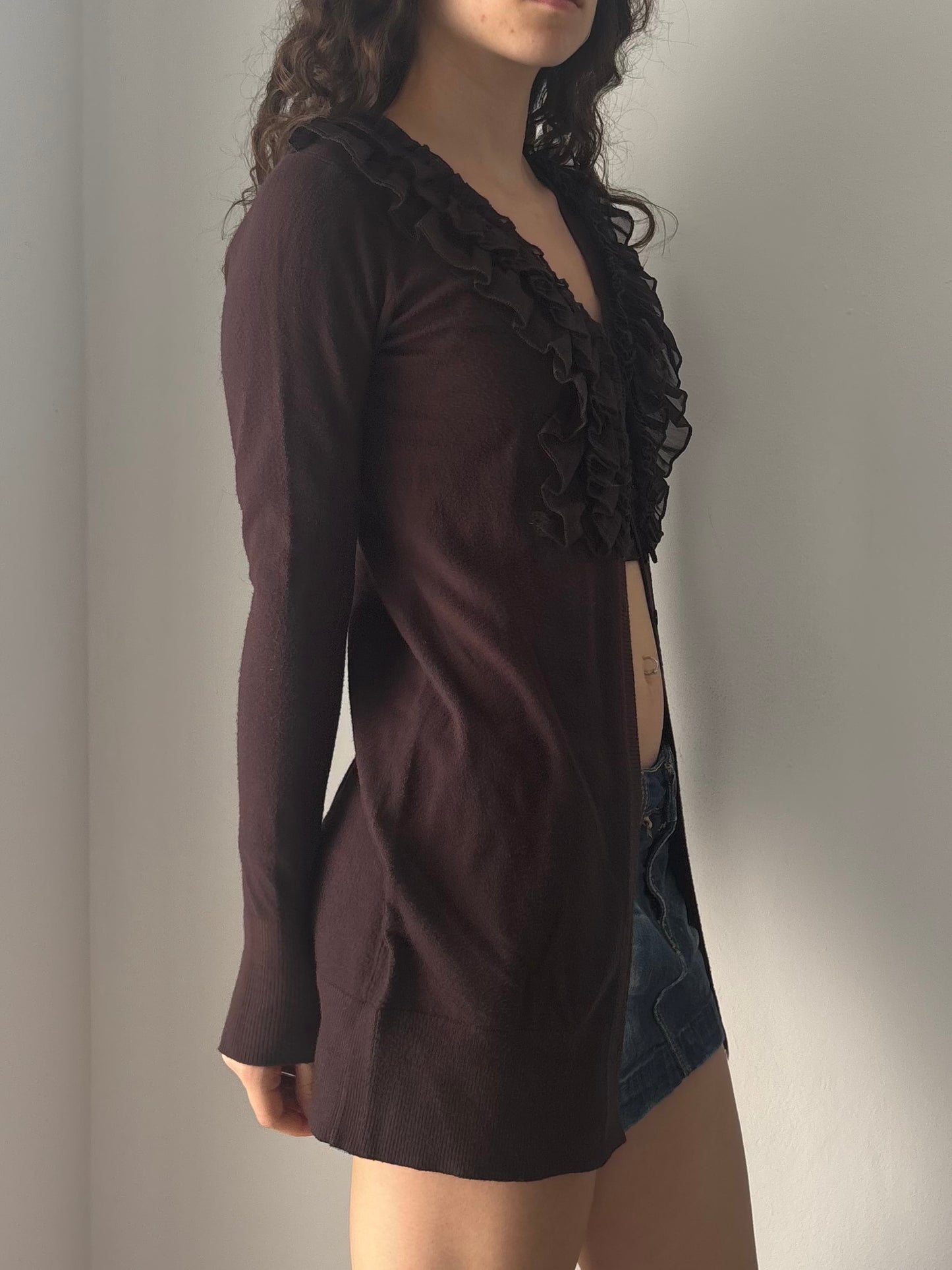 Brown cardigan with ruffles