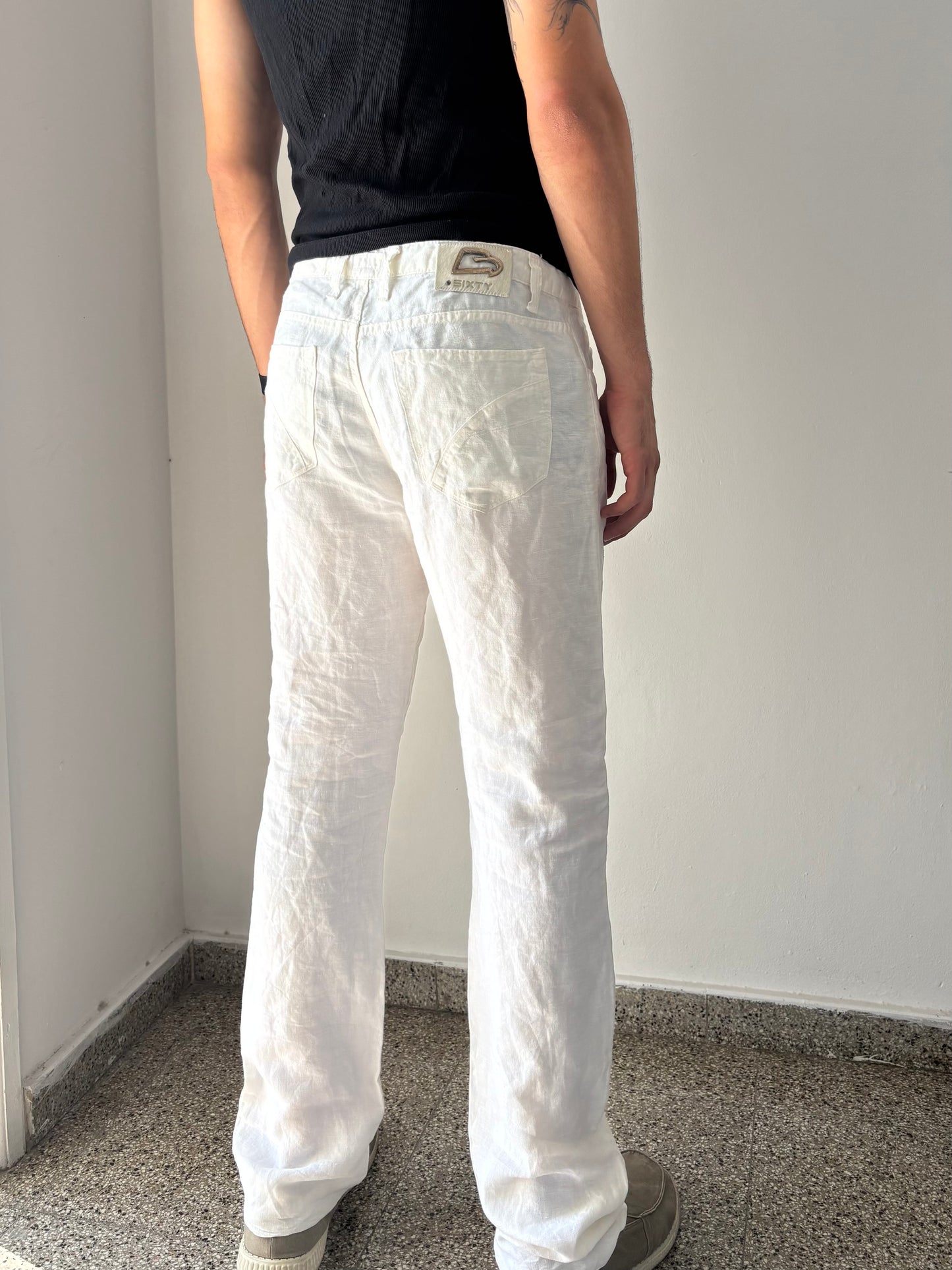 Sixty white linen pants