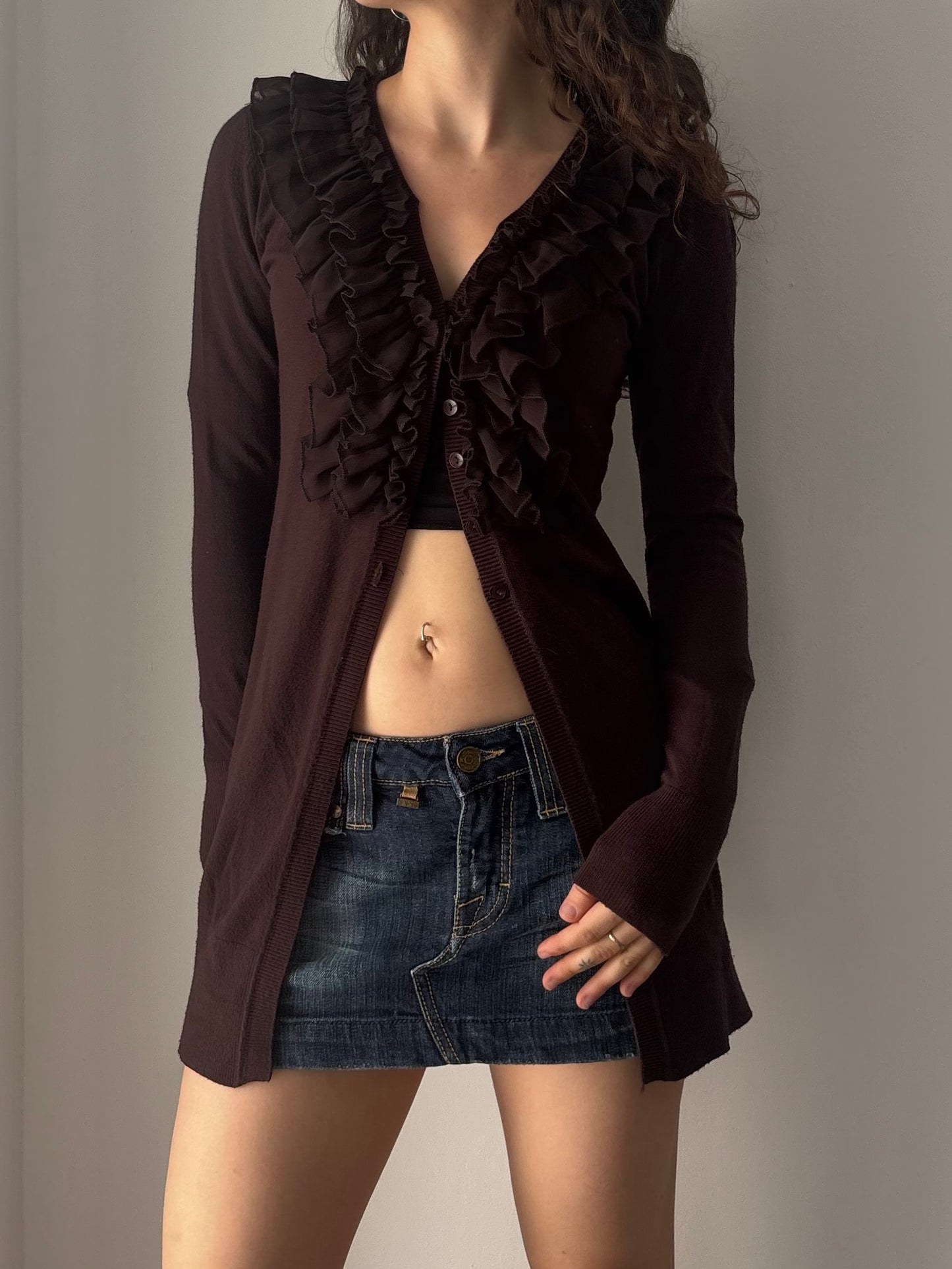 Brown cardigan with ruffles