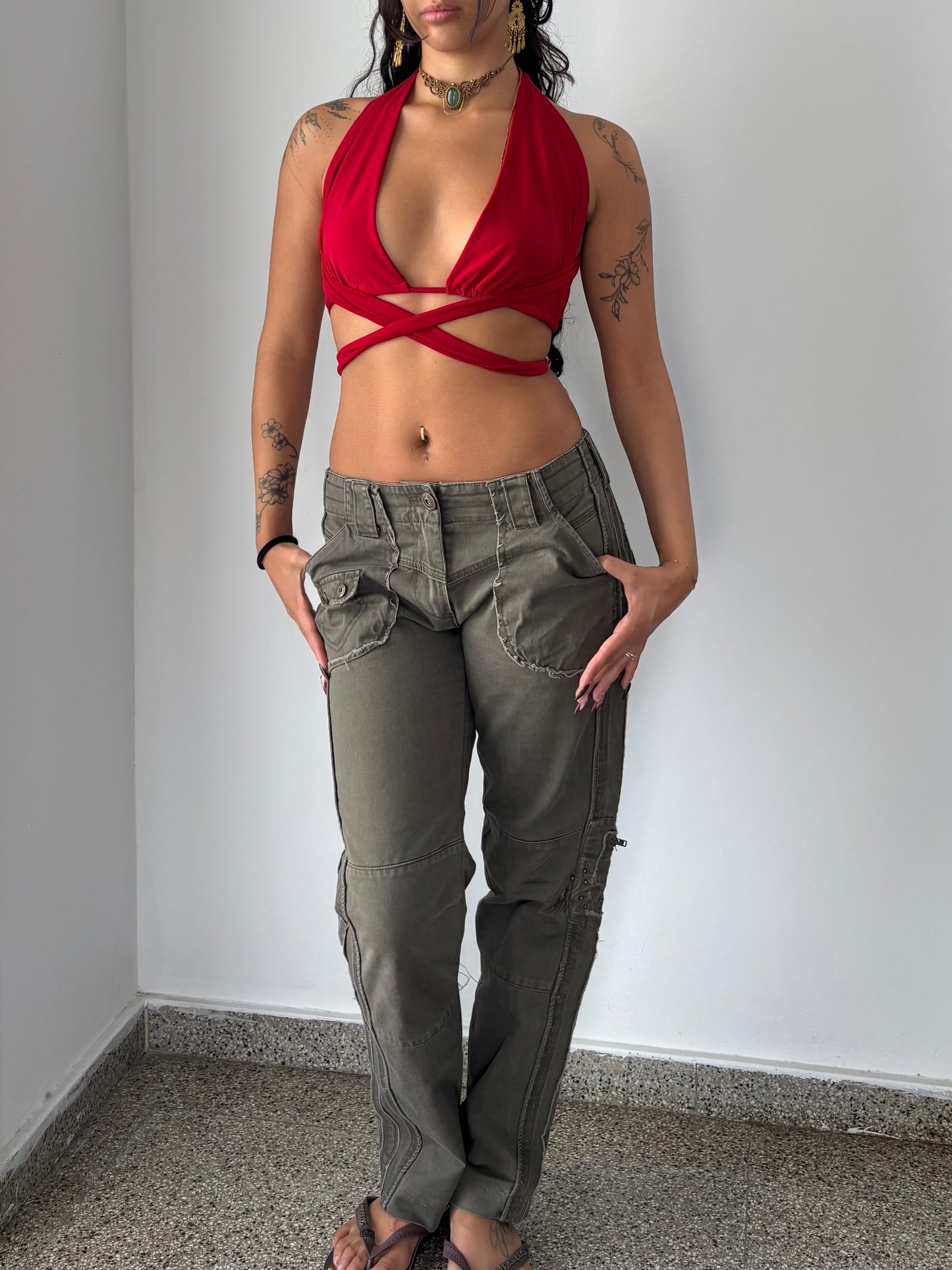 Low rise embroidered cargo pants