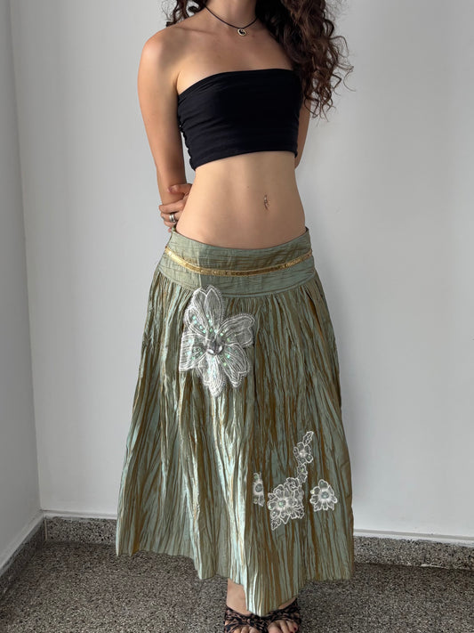 Light green fairy skirt with floral embroidery
