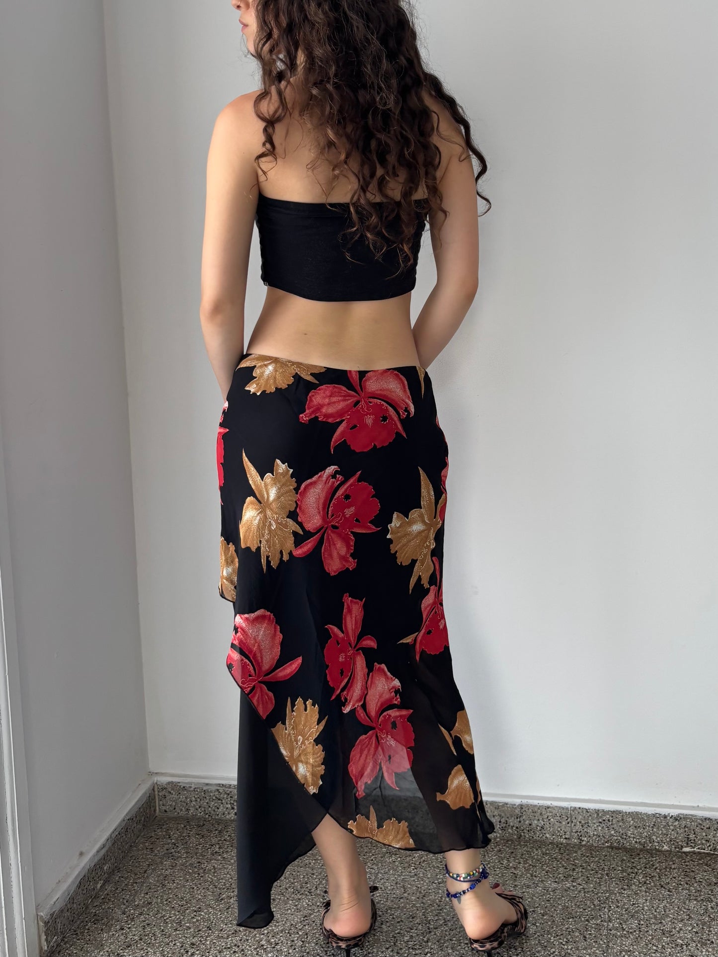 Floral asymmetrical maxi skirt