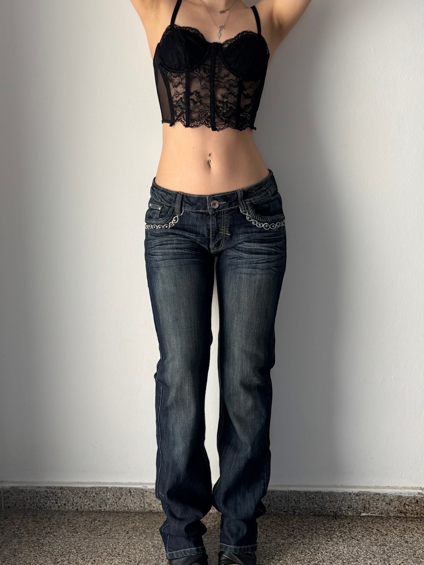 Dark wash low waisted jeans