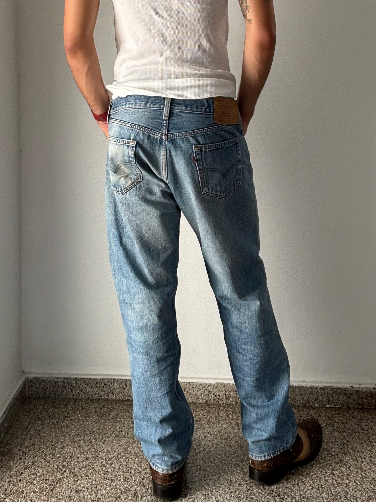 Levis 501 jeans
