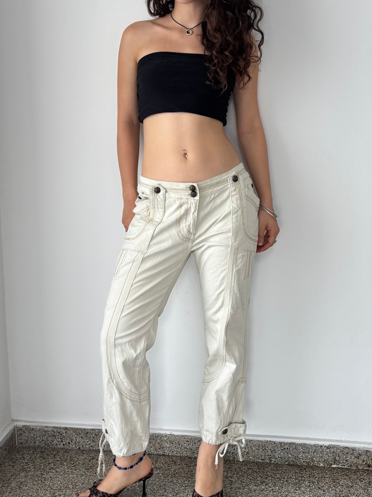 White/ Cream capri pants with stud details