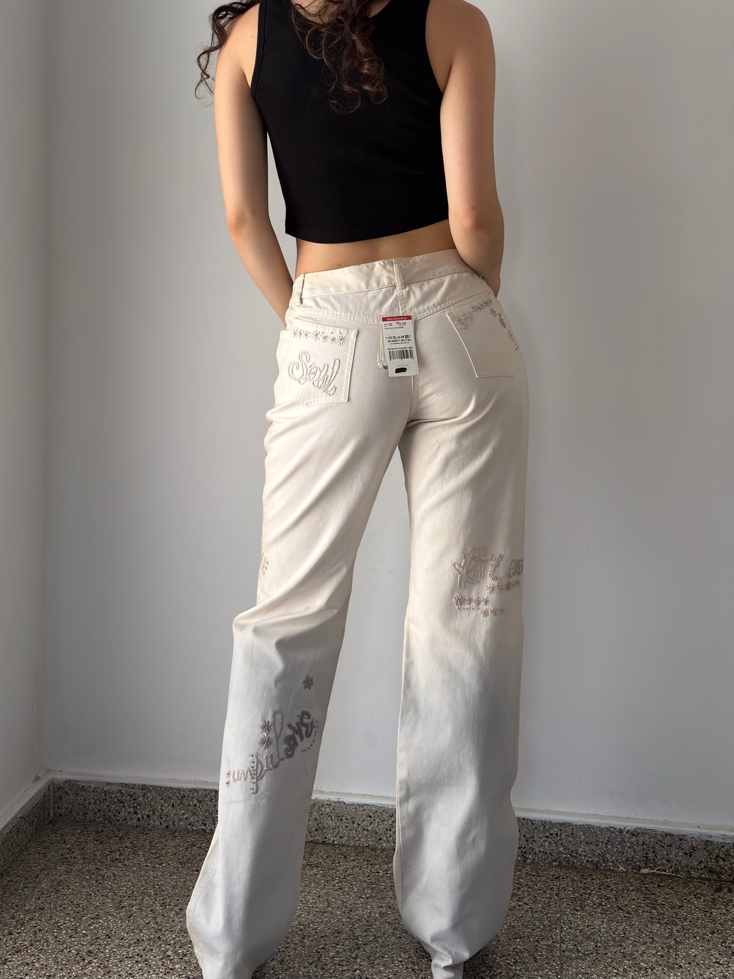 Alain Manoukian dead stock white embroidered jeans