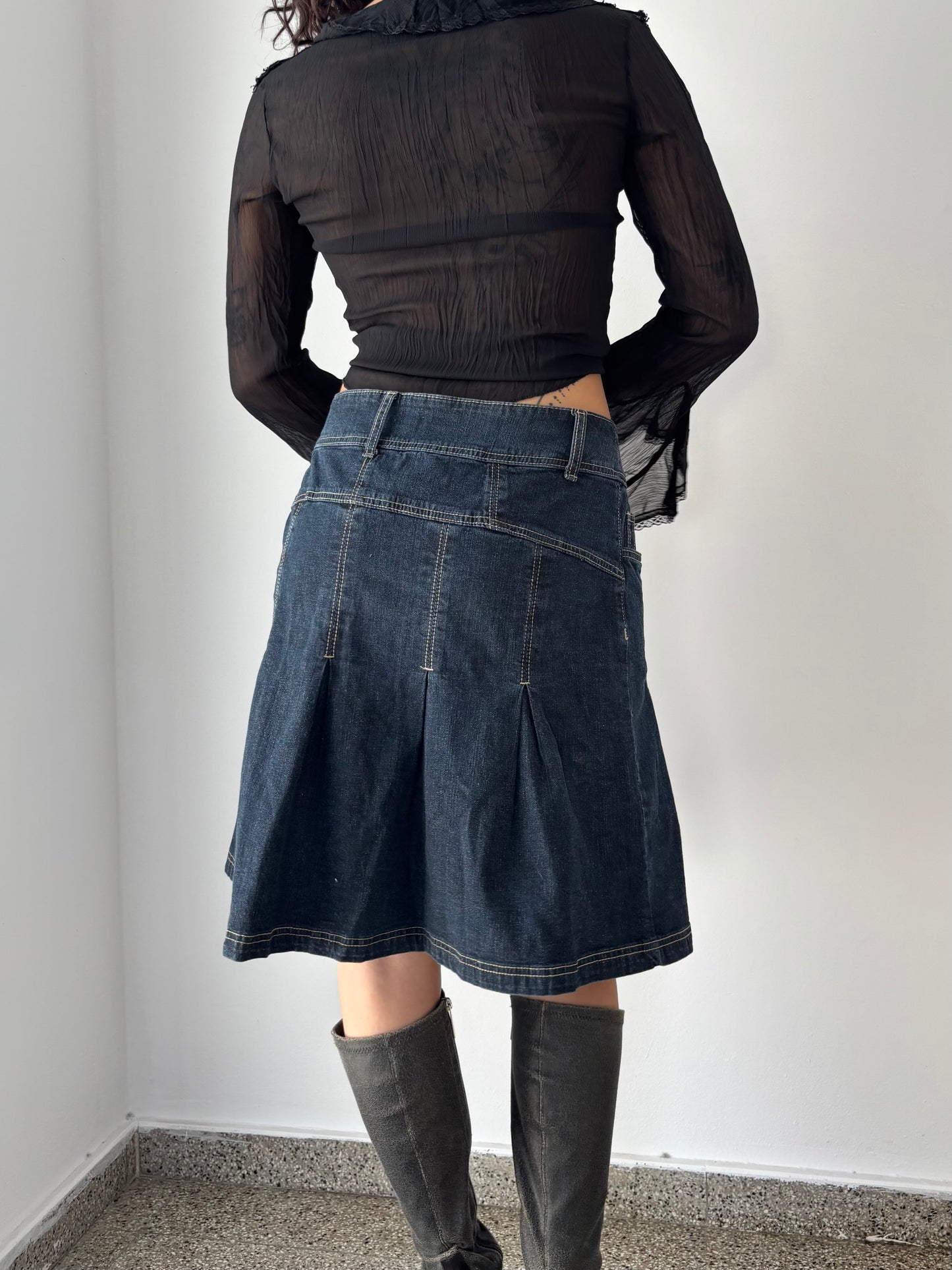 Jean midi skirt with pleats