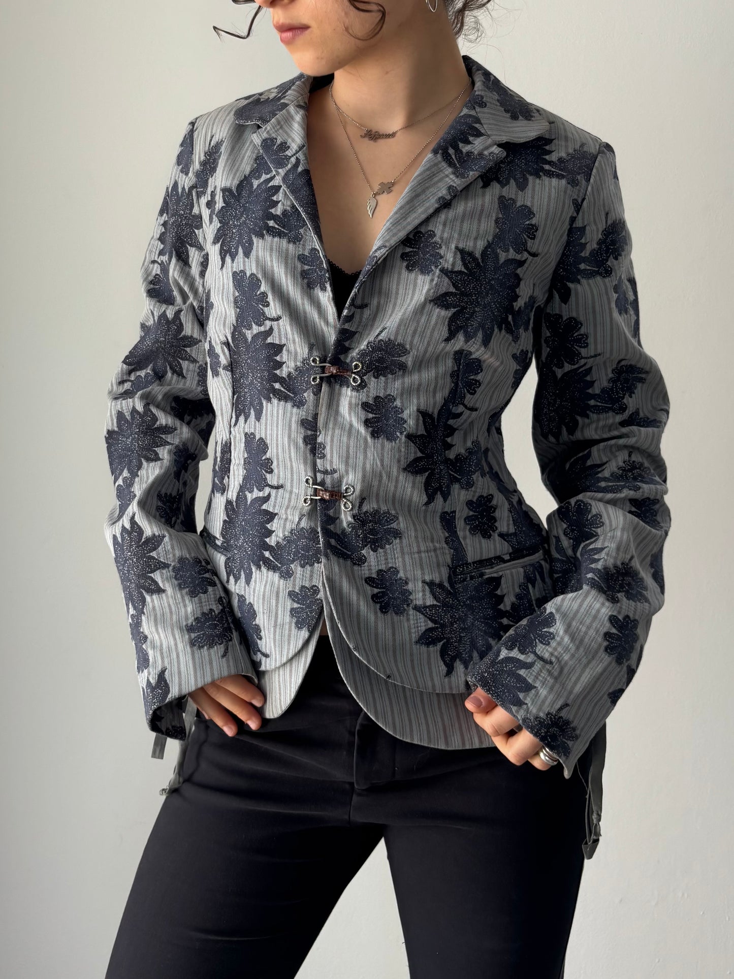 Blue floral blazer