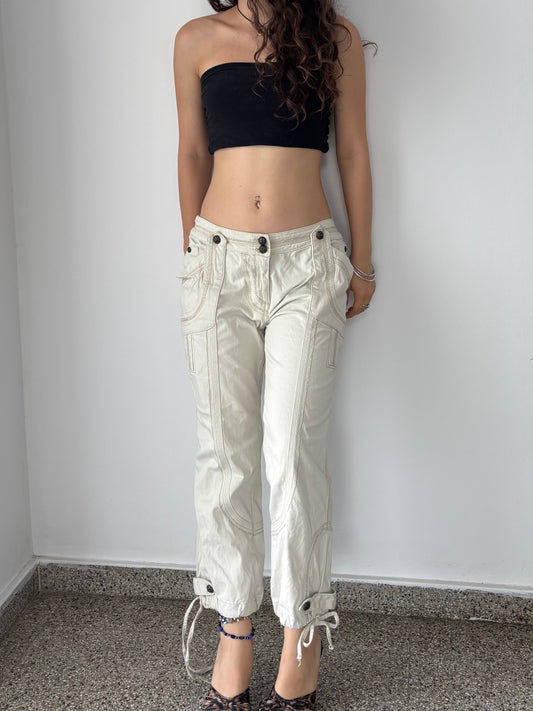 White/ Cream capri pants with stud details