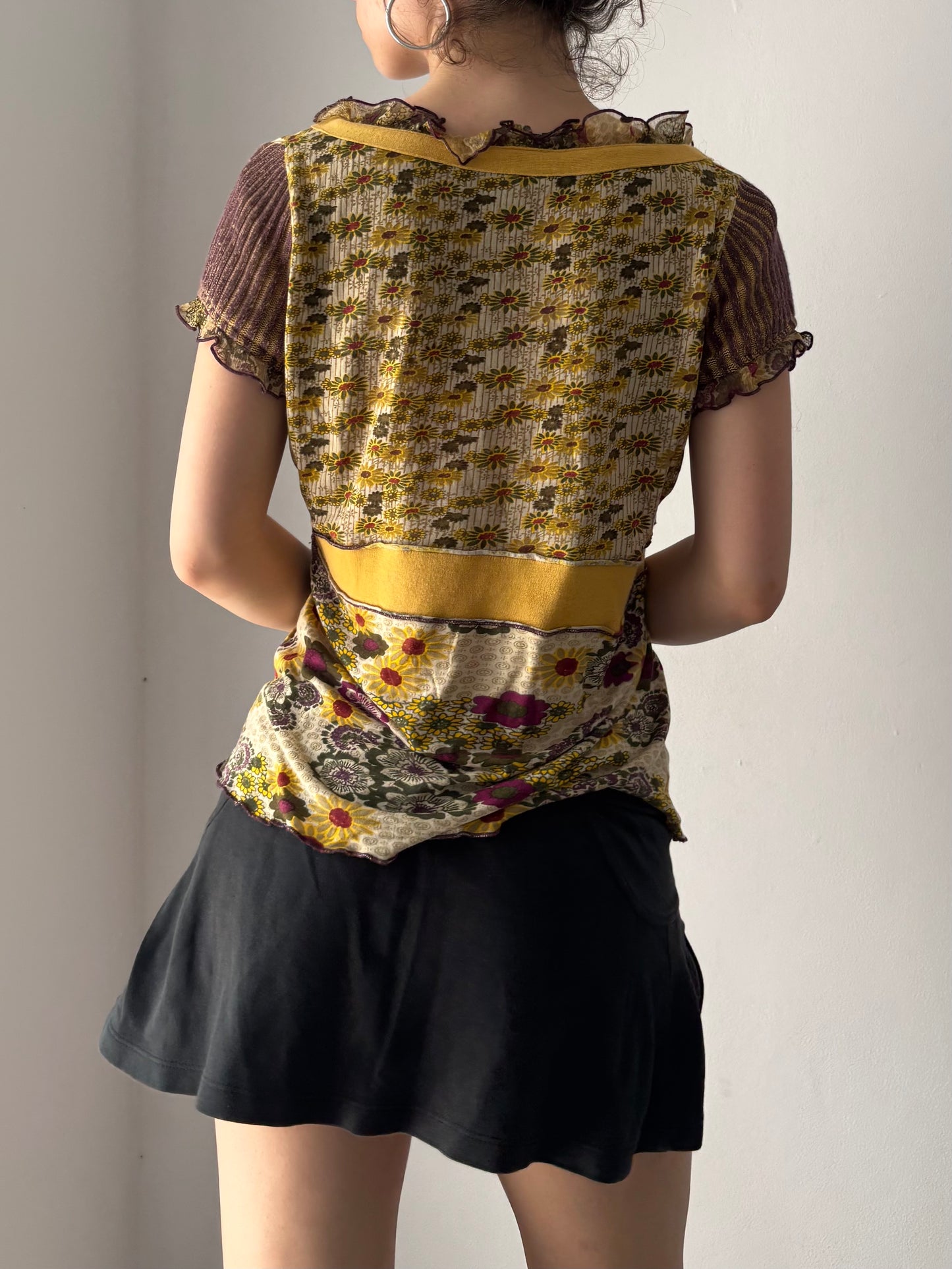 Marlboro Classics yellow floral top