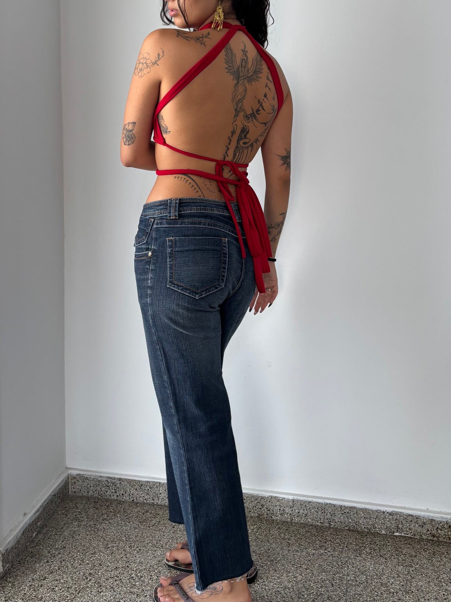 Dark wash ankle length jeans