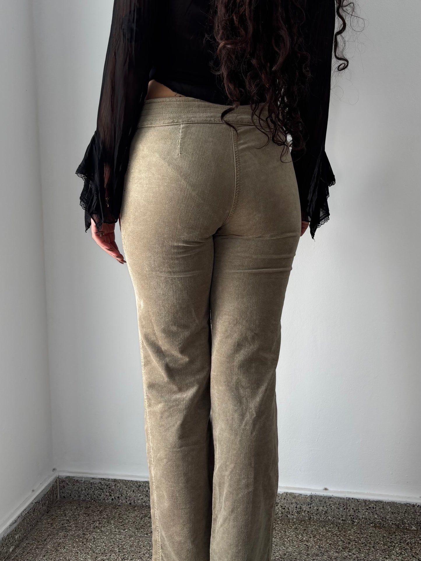 Beige low rise Y2K pants