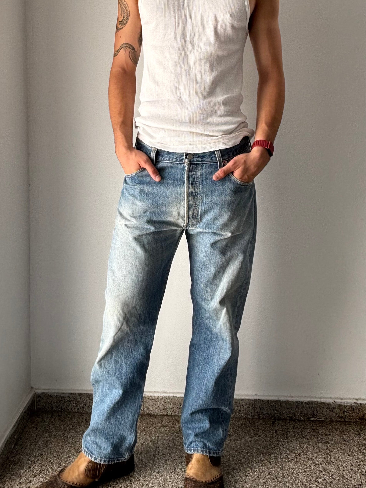 Levis 501 jeans