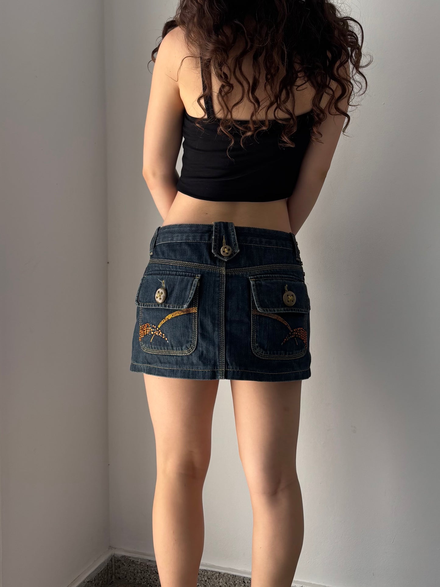 Low waist denim skirt