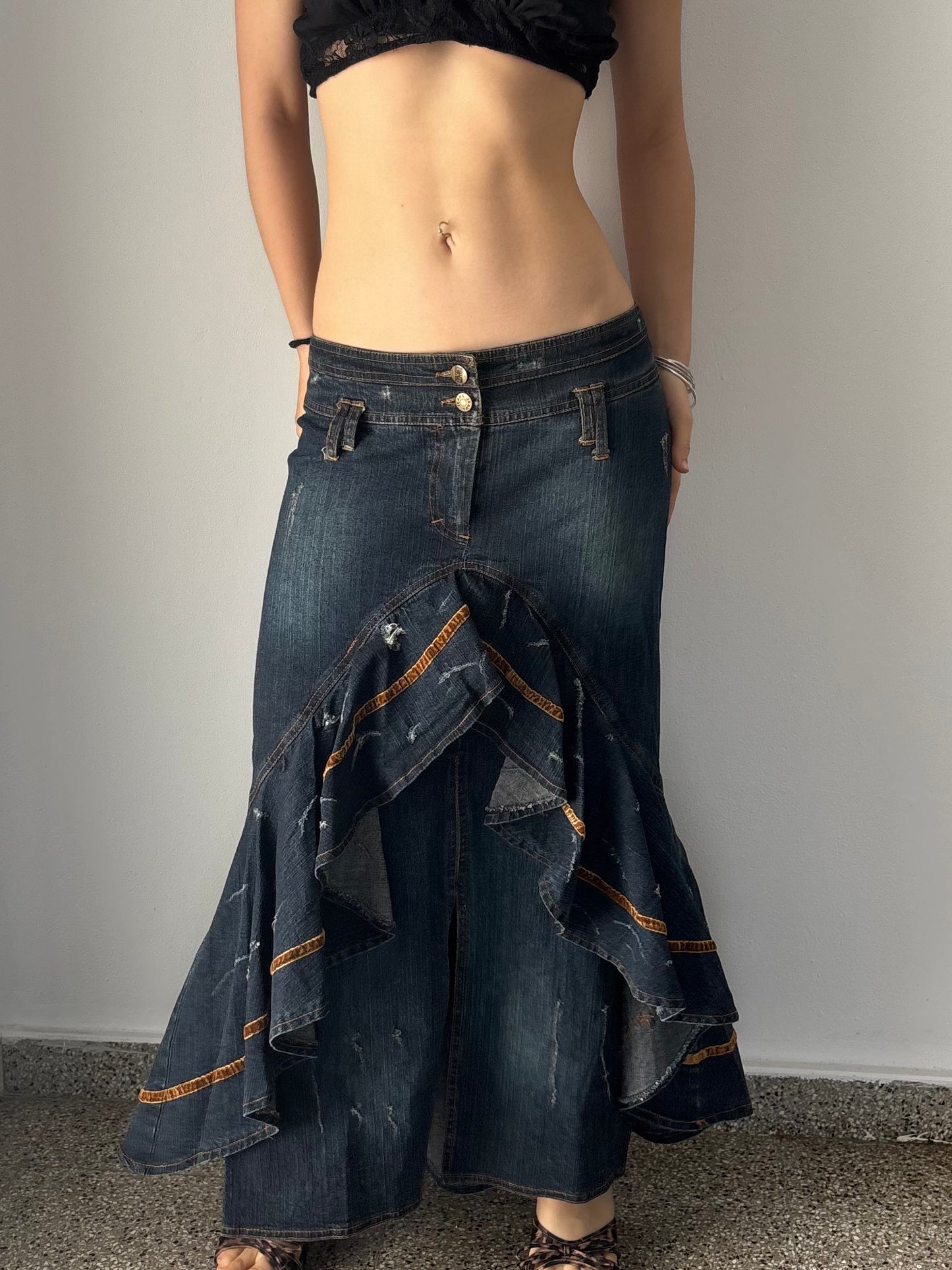 Vintage ruffle maxi denim skirt