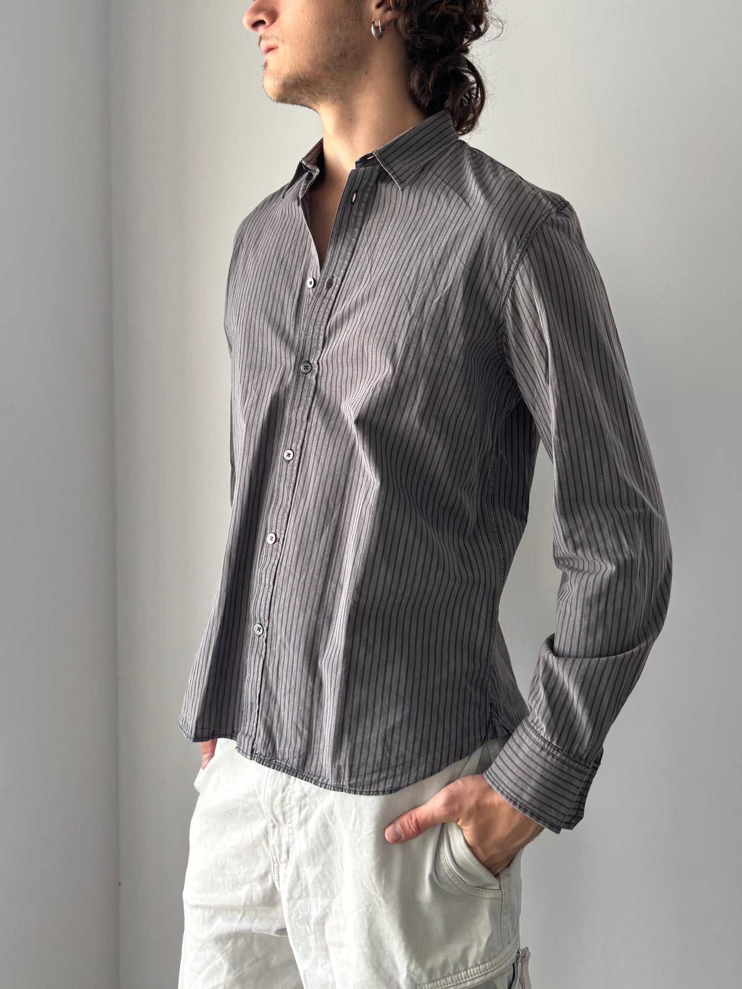 Levi’s striped grey long sleeve shirt