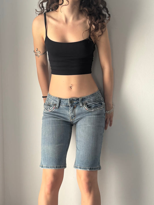 Low waist jean jorts