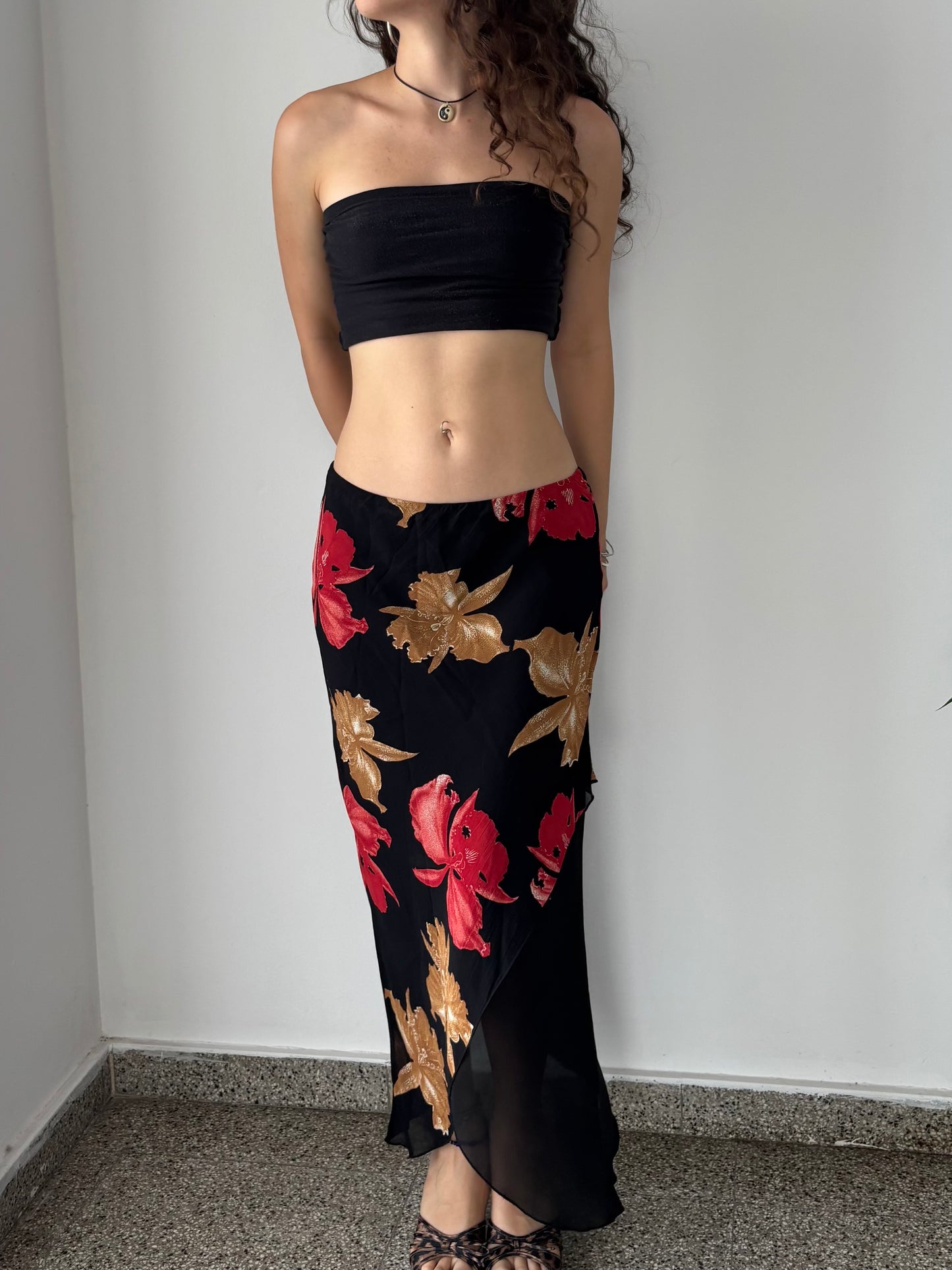 Floral asymmetrical maxi skirt