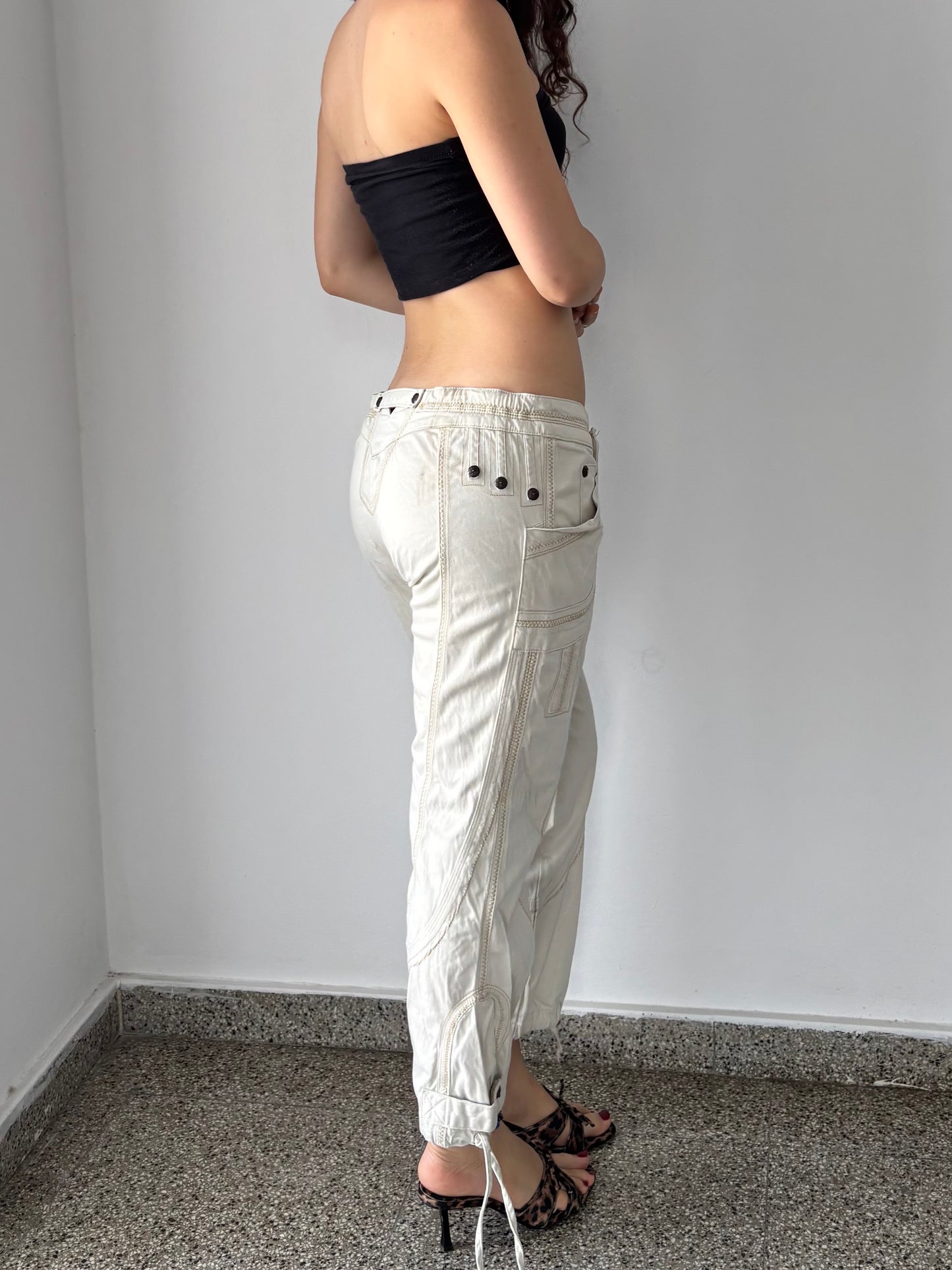 White/ Cream capri pants with stud details