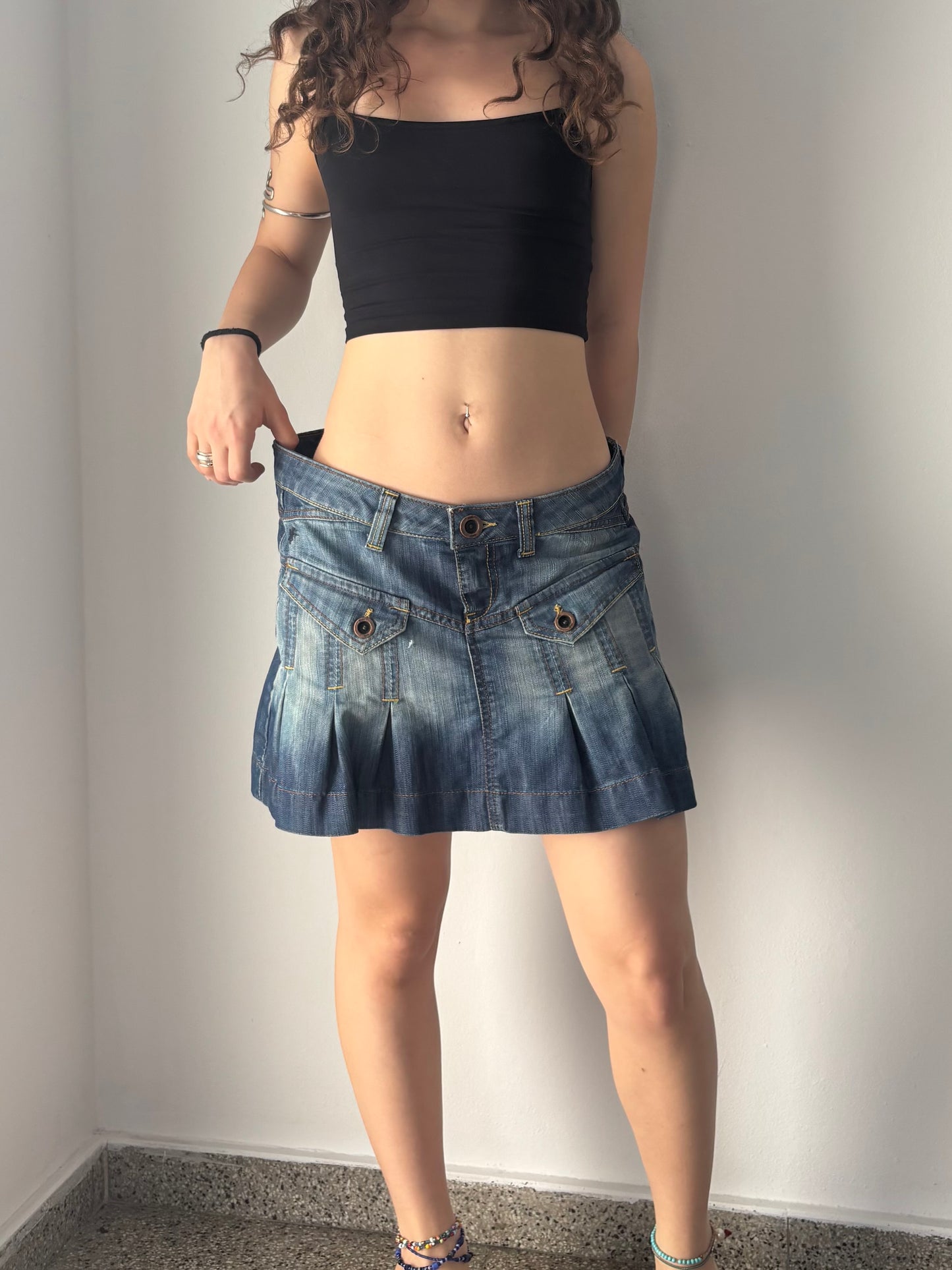 Jean skirt with pleats