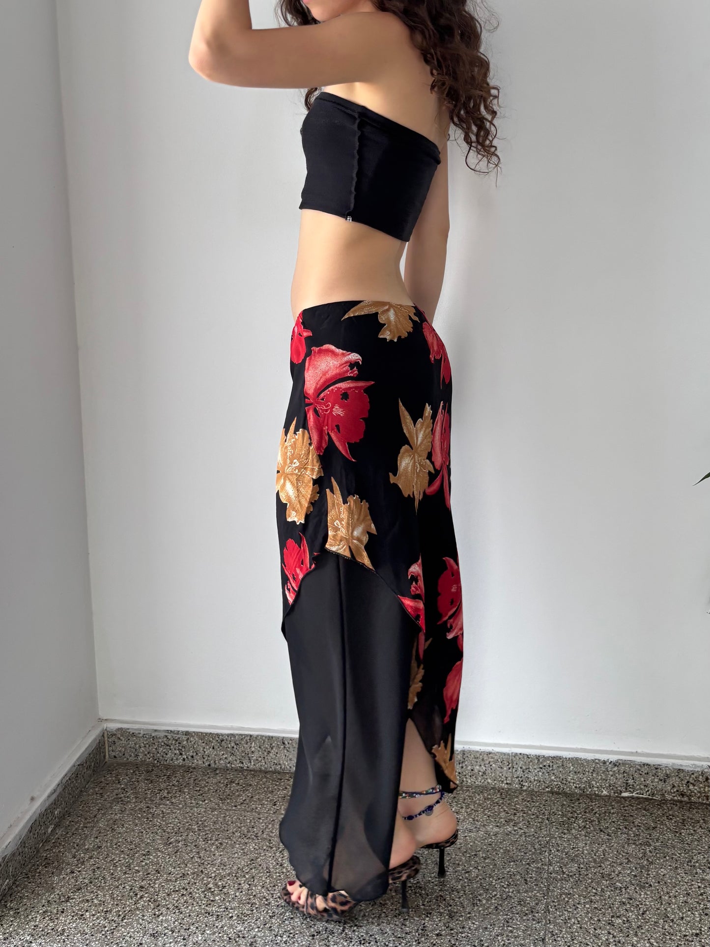 Floral asymmetrical maxi skirt