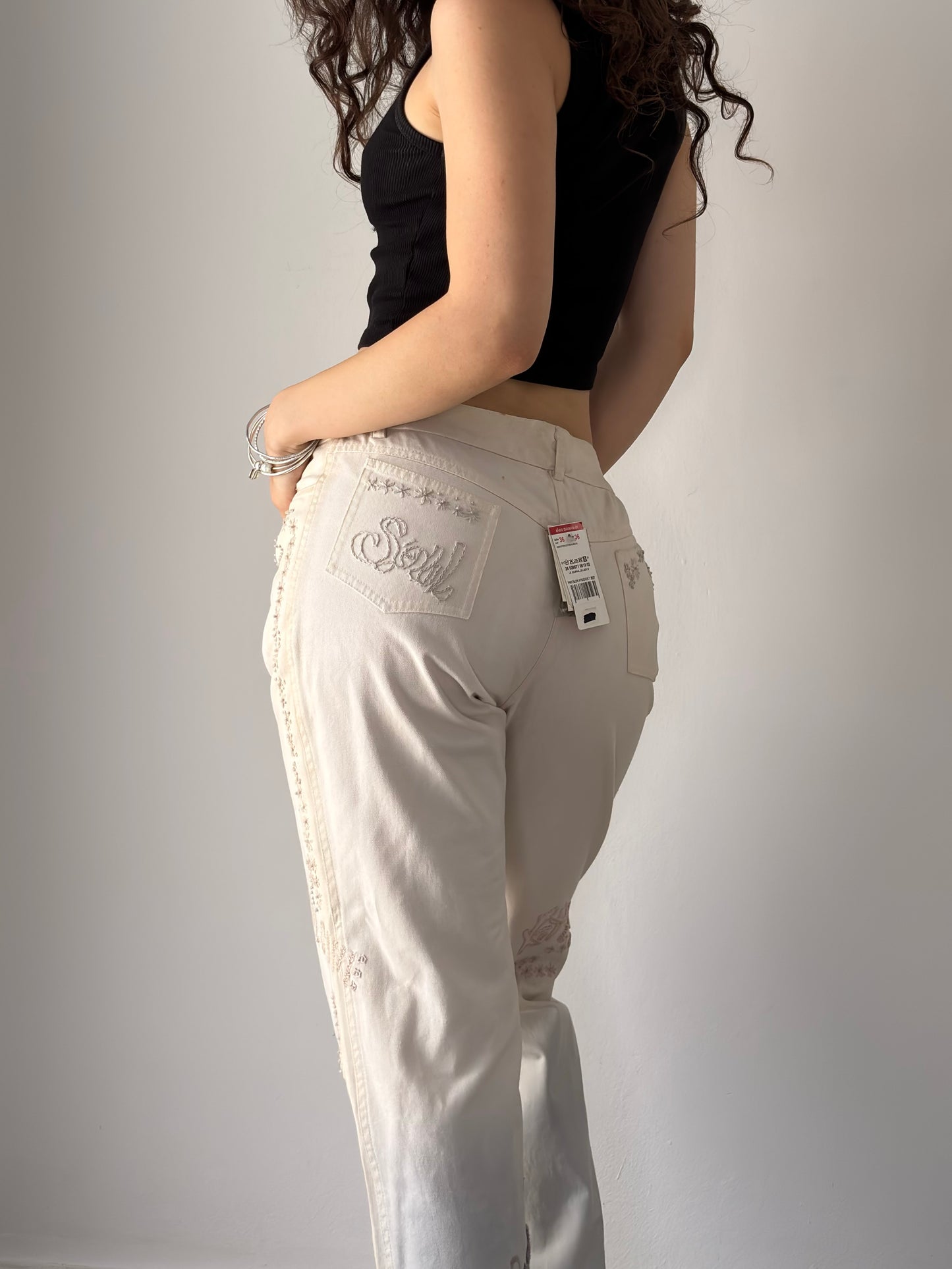 Alain Manoukian dead stock white embroidered jeans